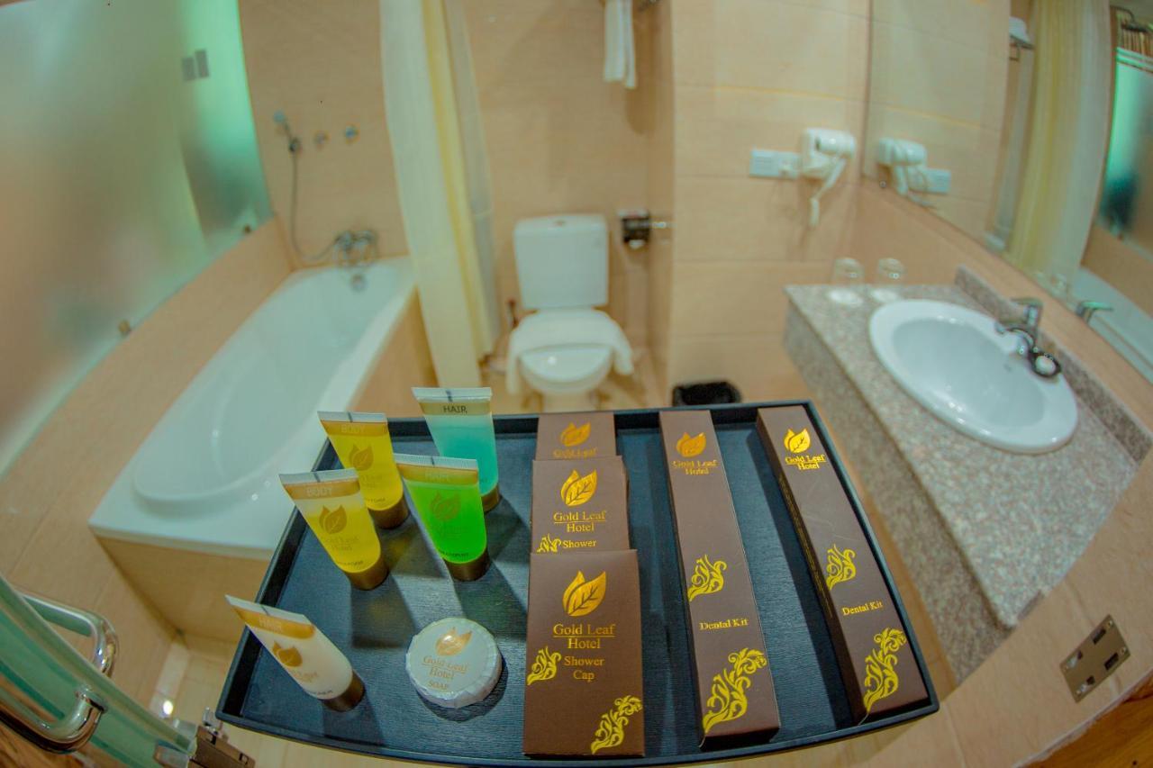 Gold Leaf Hotel Мандалай Екстер'єр фото